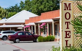 Yackandandah Central